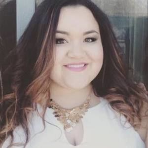 Meet your Posher, Monica